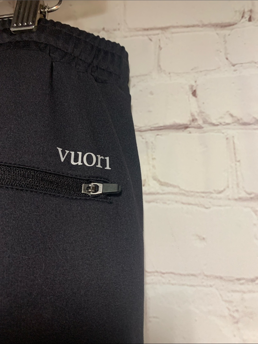 Vuori Sunday Performance Black Joggers Size XXL - Picture 7 of 9